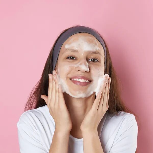 Peau nette en douceur pour les ados